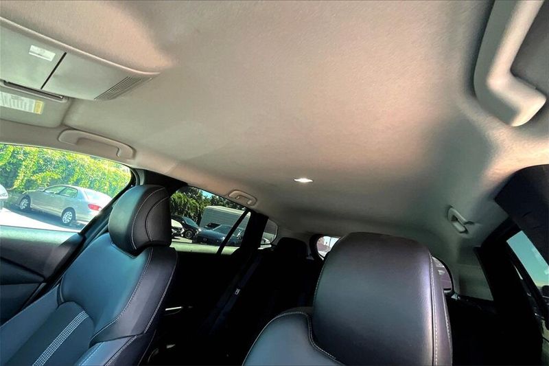 Used 2024 Mazda CX-50 2.5 S Preferred PackageImage 12