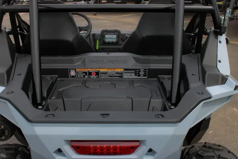 2025 Polaris PHOENIX 200 STORM GRAY Image 10