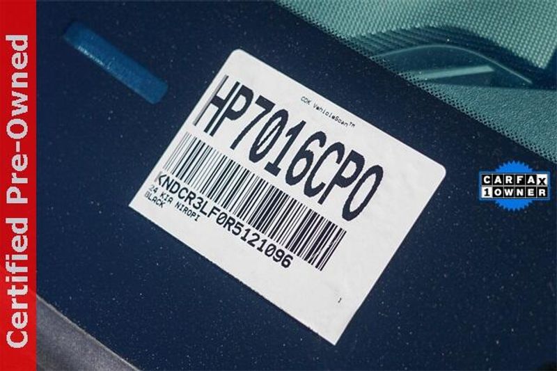 Used 2024 Kia Niro Plug-In Hybrid SXImage 30