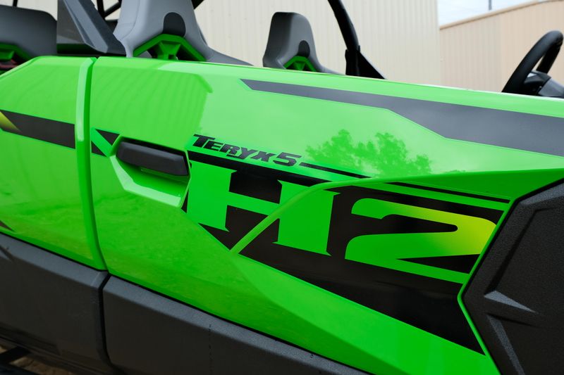 NEW 2026 KAWASAKI TERYX5 H2 DELUXE ES Image 13