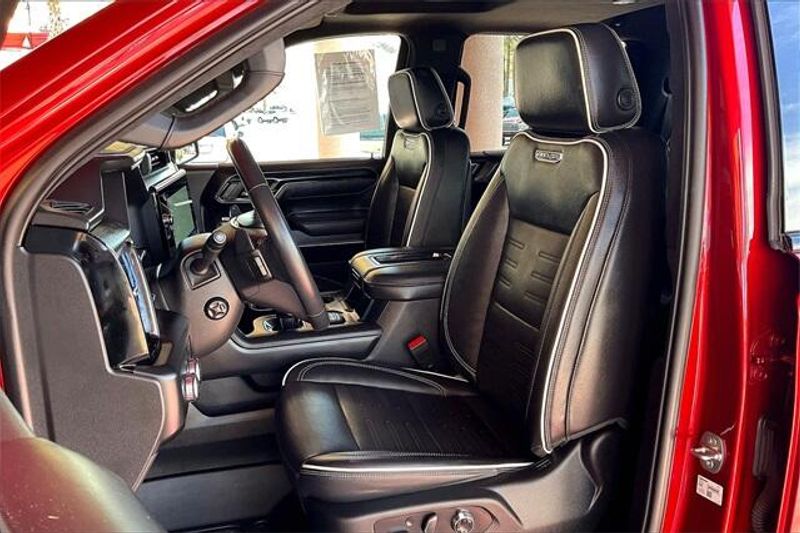 2022 GMC Sierra 1500 AT4XImage 24