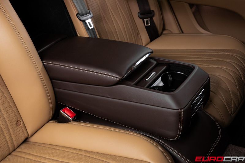 Used 2023 Bentley Flying Spur Mulliner W12 *14k FACTORY PAINT * TOURING SPEC*Image 39