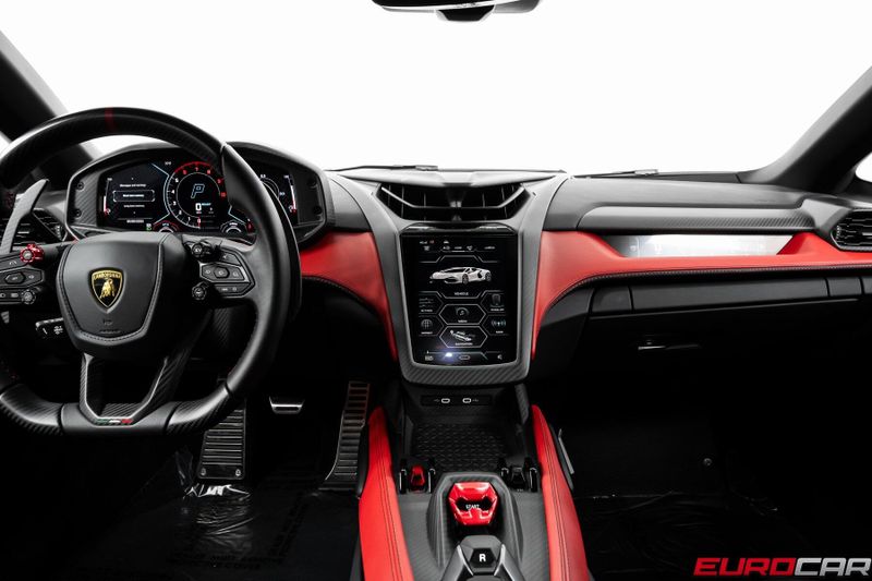 Used 2024 Lamborghini Revuelto *HUGE CARBON OPTIONS * FACTORY MATTE PAINT*Image 35