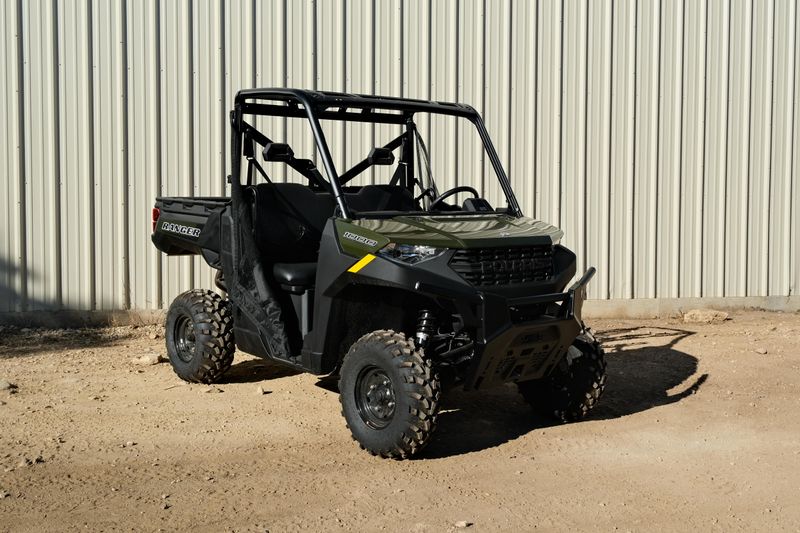 NEW 2026 POLARIS RANGER 1000 EPS Image 1