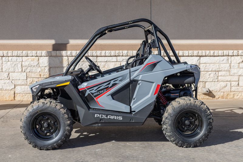 2024 Polaris RZR 200 EFI STORM GRAY Image 6