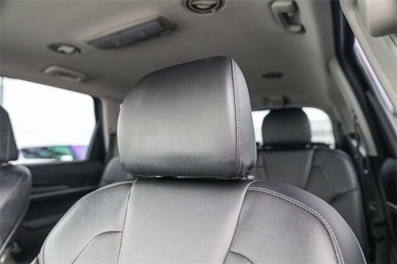 Used 2022 Kia Telluride LXImage 26