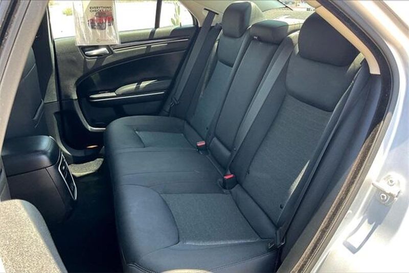 Used 2023 Chrysler 300 TouringImage 25