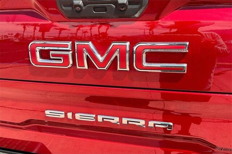 2022 GMC Sierra 1500 AT4XImage 31