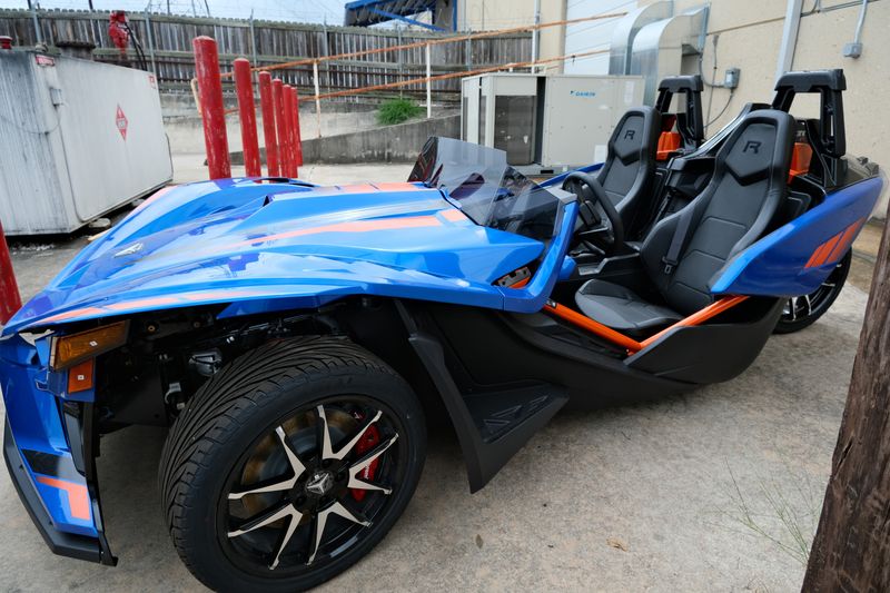 2024 Polaris SLINGSHOT R MANUALImage 1