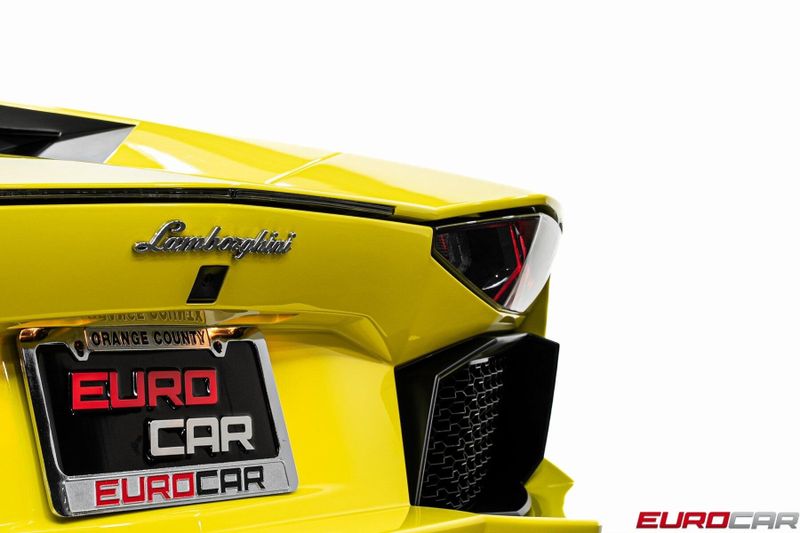 2015 Lamborghini Aventador *FRONT AXLE LIFT * IMMACULATE CONDITION*Image 19