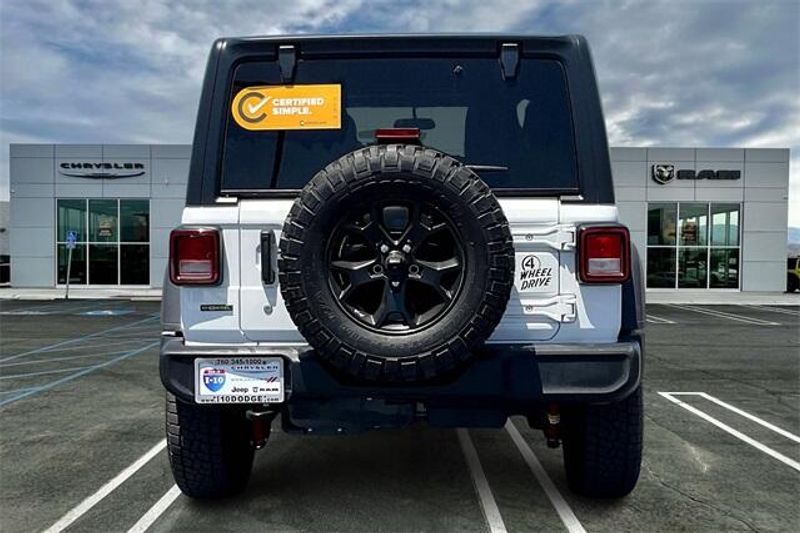 2023 Jeep Wrangler WillysImage 3