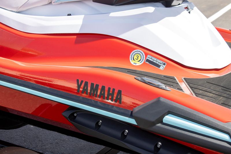 NEW 2025 YAMAHA VX LIMITED Image 9