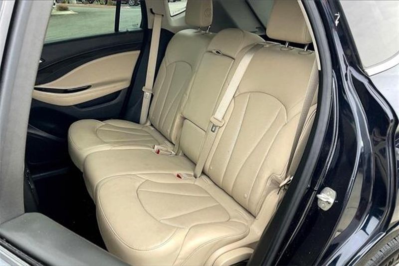 2020 Buick Envision Premium IImage 25