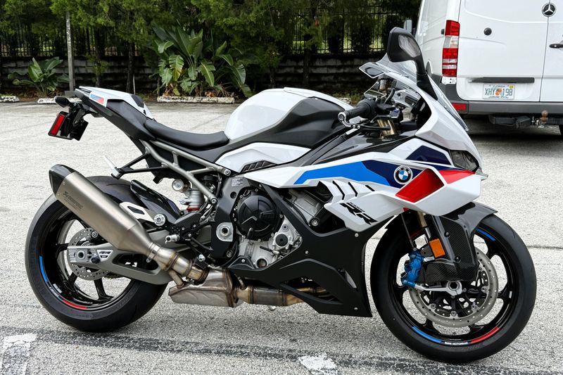 2026 BMW S 1000 RR