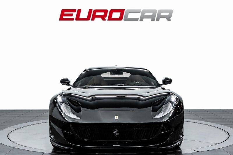 2020 Ferrari 812 Superfast *CARBON FIBER STEERING WHEEL * DAYTONA  SEATS*Image 8