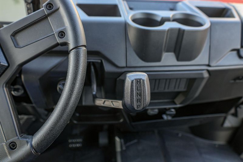 NEW 2026 POLARIS RANGER CREW 1000 PREMIUM Image 35
