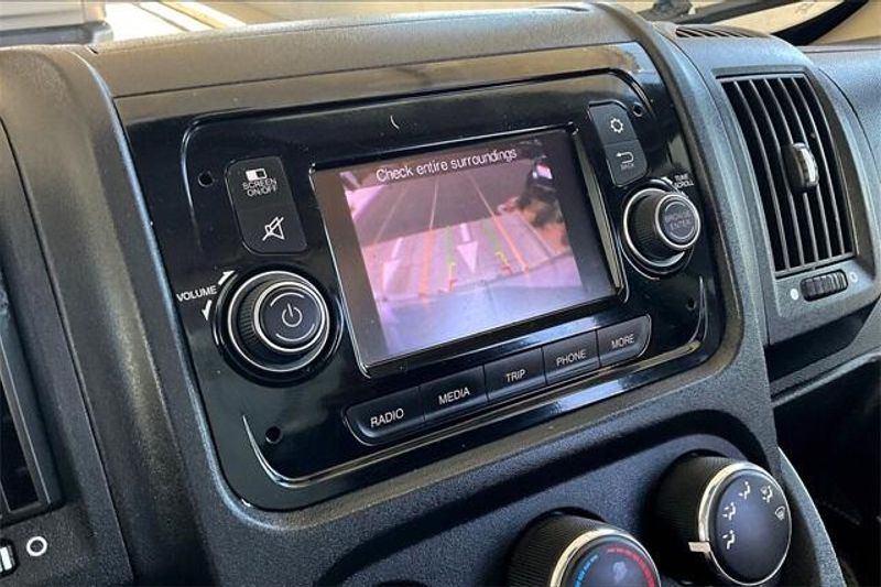 2020 RAM ProMaster 1500 BaseImage 21