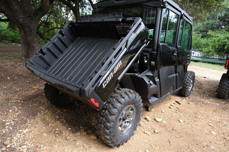 2024 Can-Am DEFENDER MAX LONE STAR CAB HD10 NIGHT BLACKImage 14