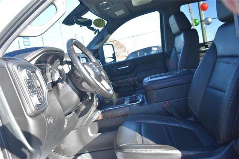 Used 2020 GMC Sierra 3500HD DenaliImage 31