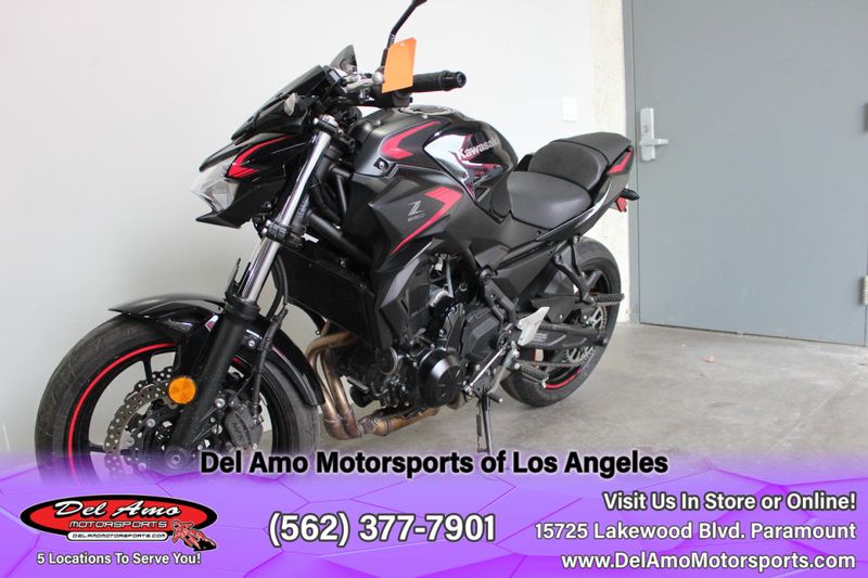2023 Kawasaki Z650 Image 6