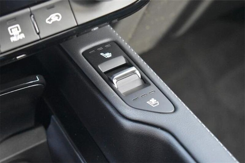 New 2025 Kia Telluride SX-Prestige X-LineImage 34