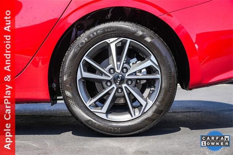 Used 2022 Kia Forte LXSImage 12
