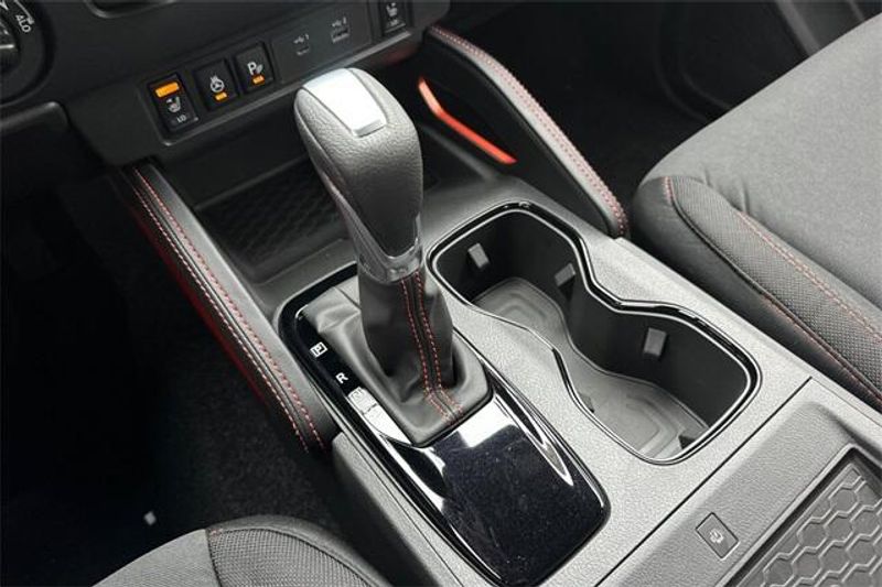 New 2025 Nissan Frontier PRO-4XImage 16