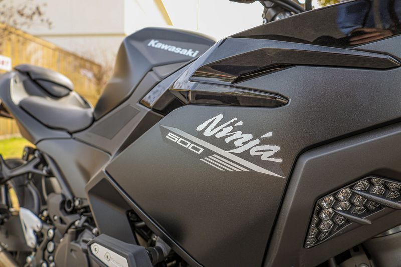 USED 2026 KAWASAKI NINJA 500 BASE Image 4
