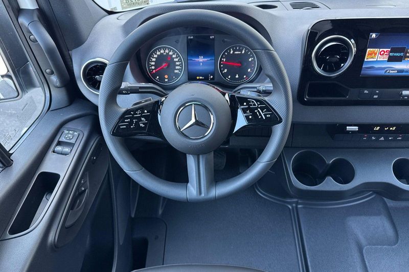 New 2026 Mercedes-Benz Sprinter 2500 Cargo 144 WBImage 9