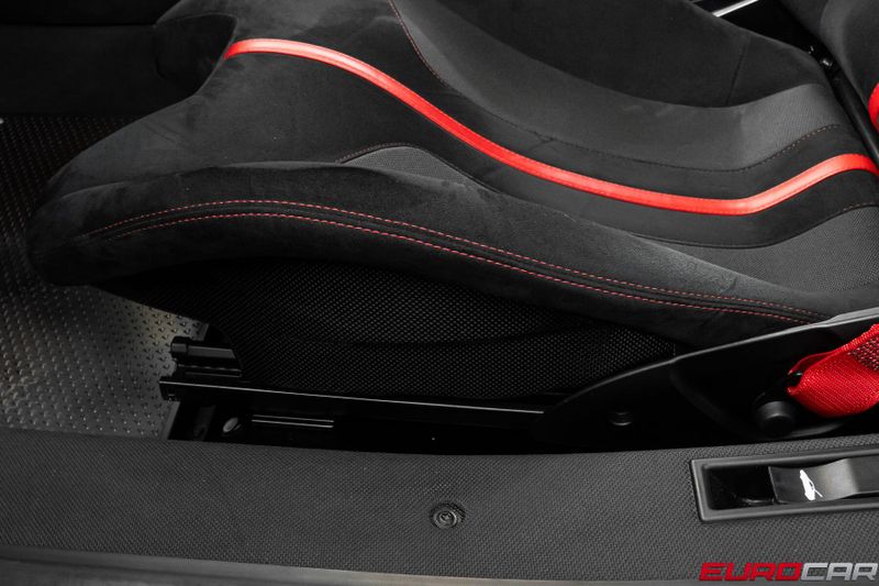 2020 Ferrari 488 Pista *HUGE CARBON INTERIOR OPTIONS * SUSPENSION LIFTER*Image 45