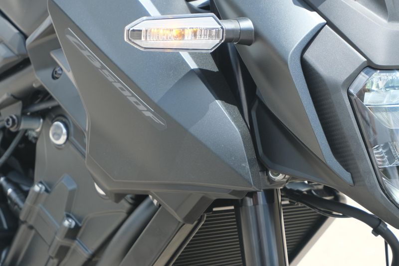 2025 Honda CB500F  MATTE BLACK METALLIC Image 20