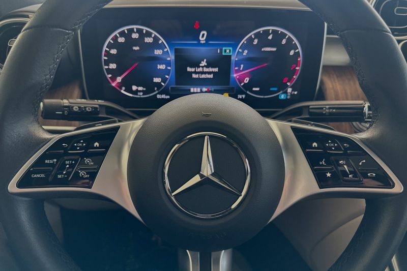 2024 Mercedes-Benz GLC 300Image 20