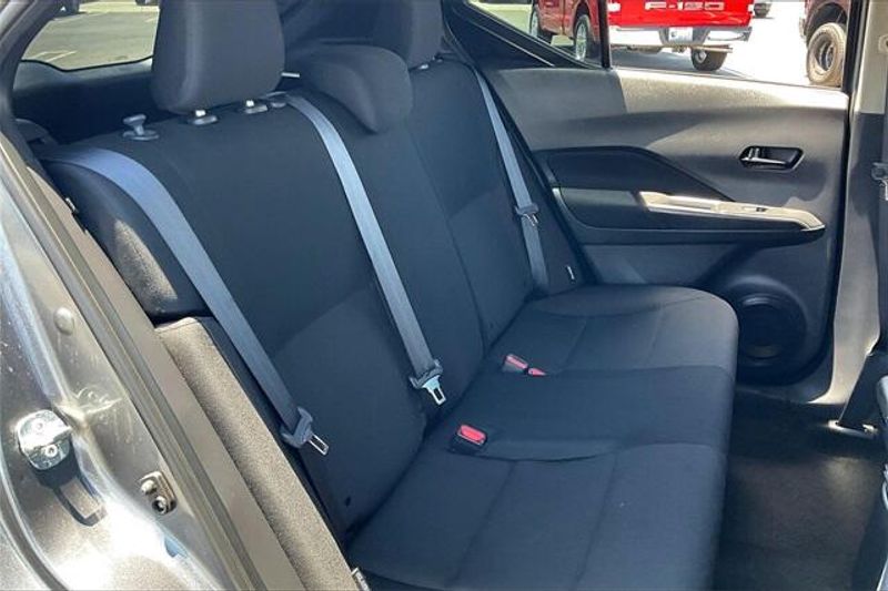 Used 2024 Nissan Kicks SImage 26