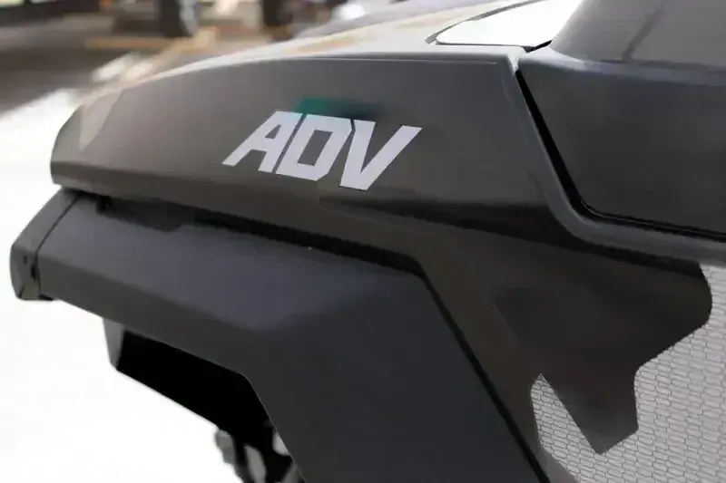 New 2025 Polaris XPEDITION ADV 5 NORTHSTAR MATTE SUPER GRAPHITE Image 11