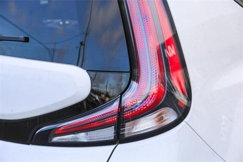 New 2025 Kia Soul EXImage 18