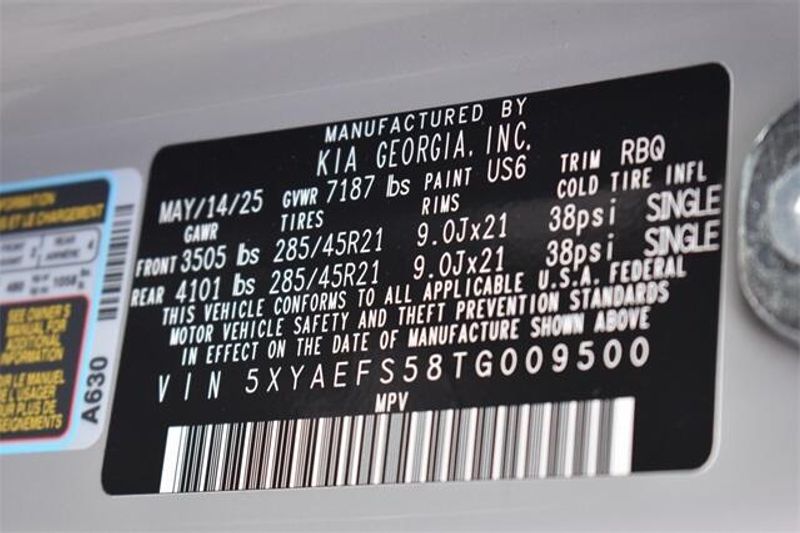 New 2026 Kia EV9 GT-LineImage 40
