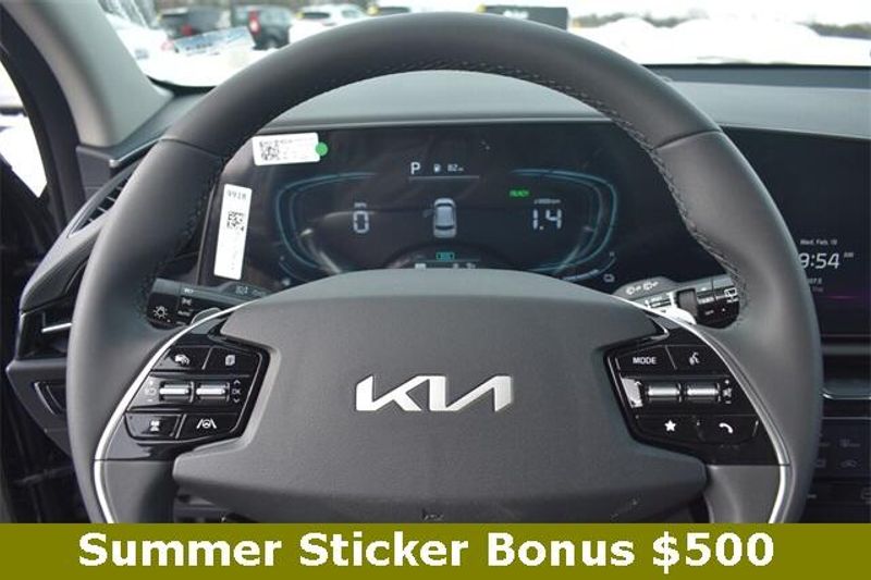 2025 Kia Niro EXImage 26
