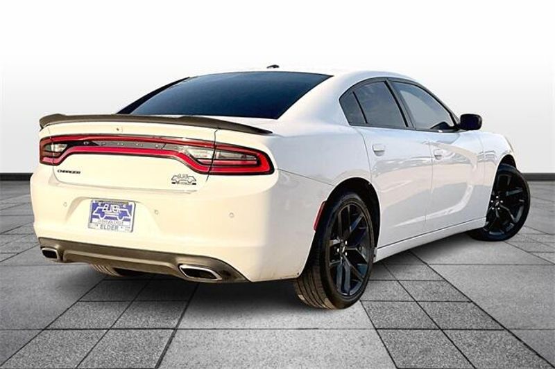 2021 Dodge Charger SXTImage 13