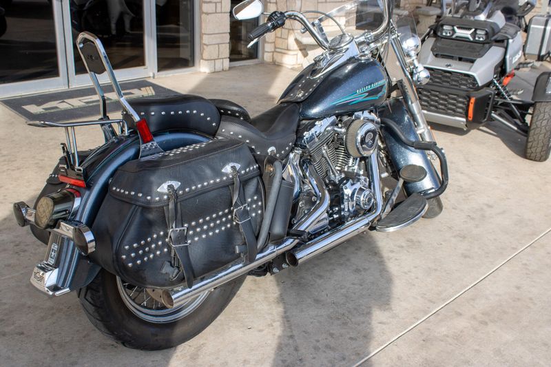 USED 2015 HARLEY SOFTAIL HERITAGE CLASSIC Image 8