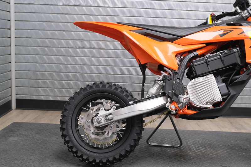 NEW 2027 KTM SX-E 5 Image 10