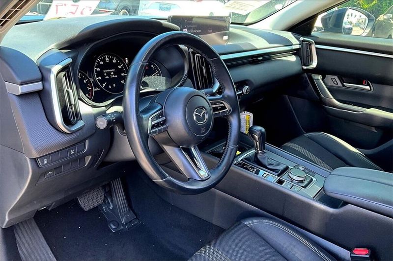 Used 2024 Mazda CX-50 2.5 S Preferred PackageImage 9