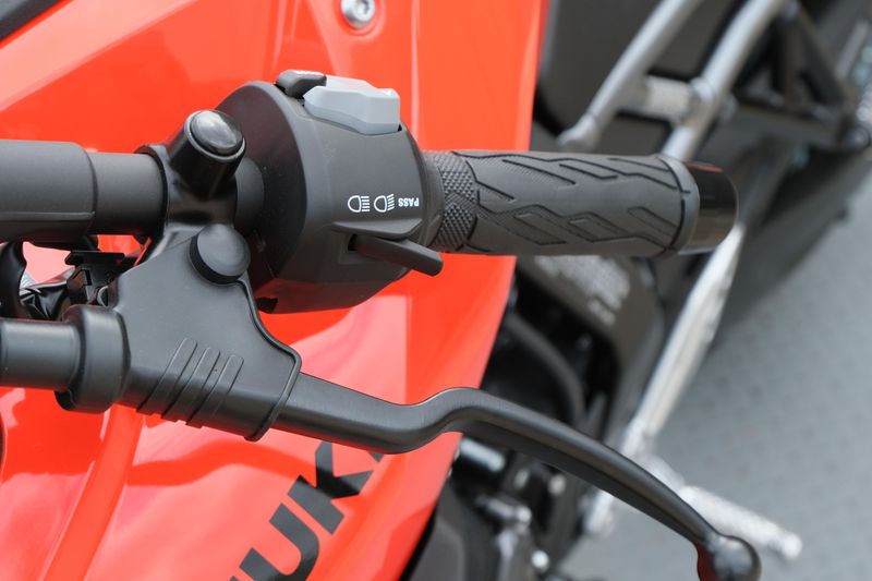 NEW 2026 SUZUKI GSX8R Image 23