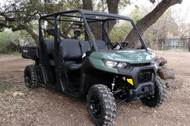 2025 Can-Am DEFENDER MAX DPS HD7 COMPASS GREENImage 8