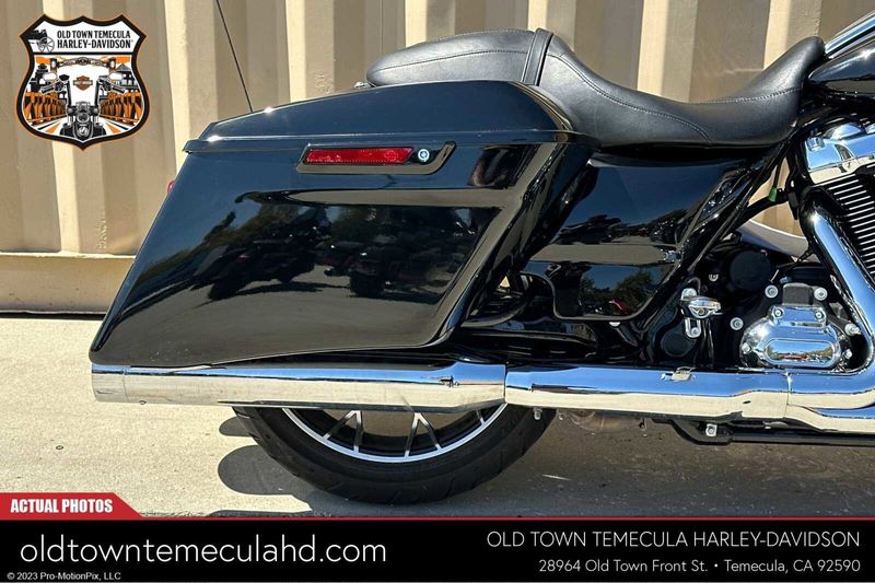 2022 Harley-Davidson Street Glide in a Black exterior color. BMW Motorcycles of Temecula – Southern California (951) 506-6903 bmwmotorcyclesoftemecula.com 