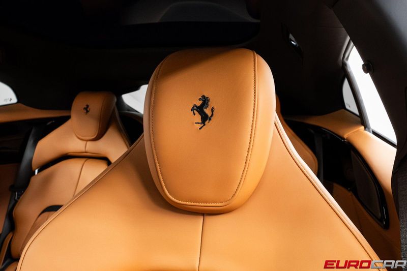 2025 Ferrari Purosangue *PANORAMIC ROOF * PASSENGER DISPLAY*Image 47