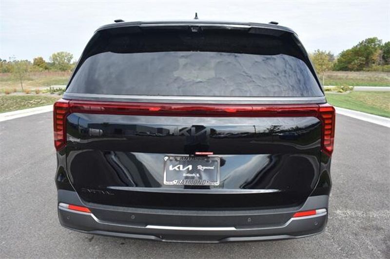 New 2026 Kia Carnival SX PrestigeImage 4