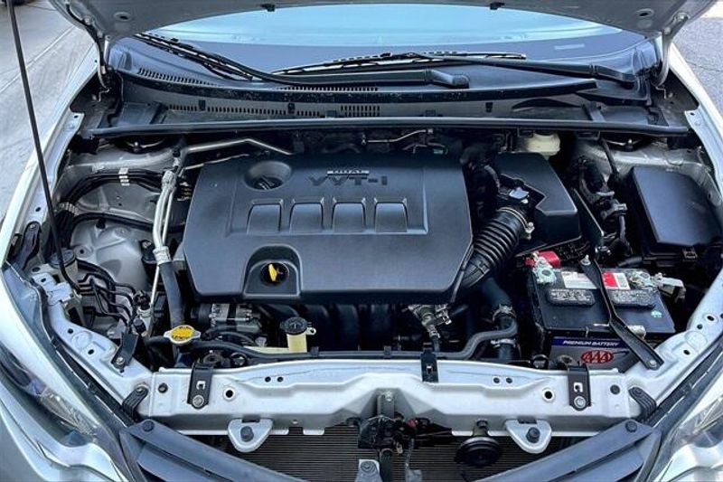 2016 Toyota Corolla LEImage 9