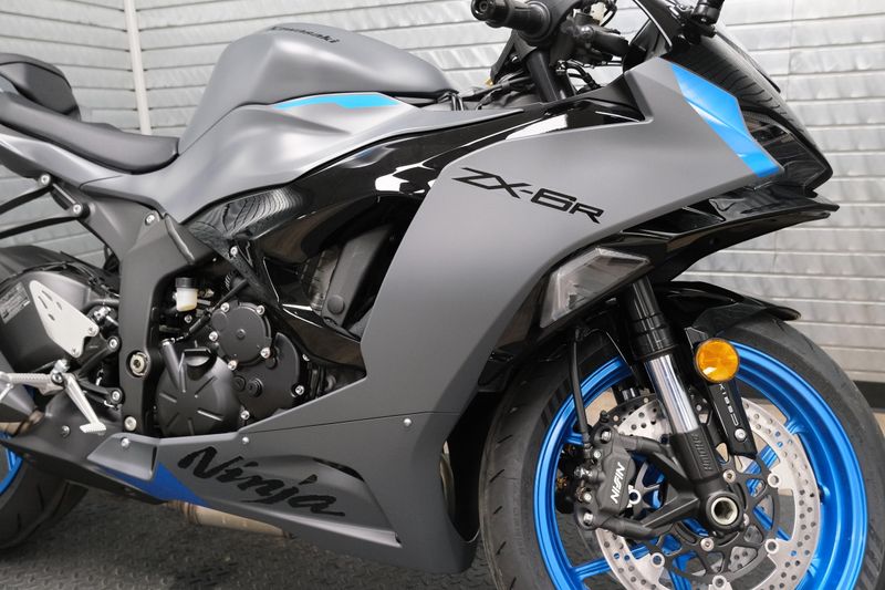 NEW 2026 KAWASAKI NINJA ZX-6R ABS Image 12