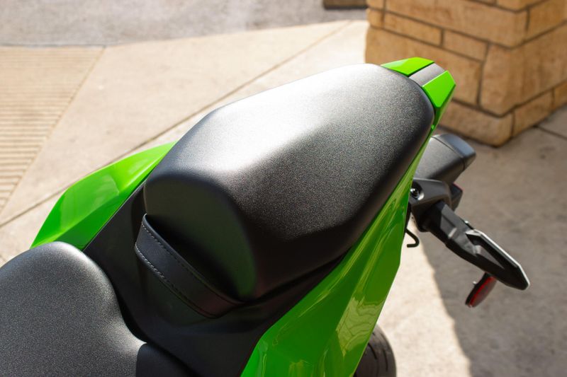 NEW 2026 KAWASAKI NINJA ZX4RR ABS Image 23