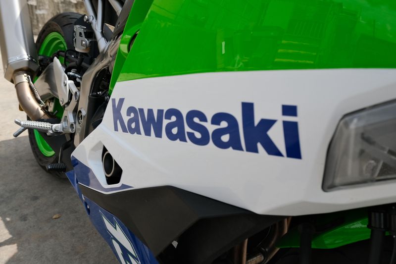 USED 2024 KAWASAKI NINJA ZX4RR ABS Image 12